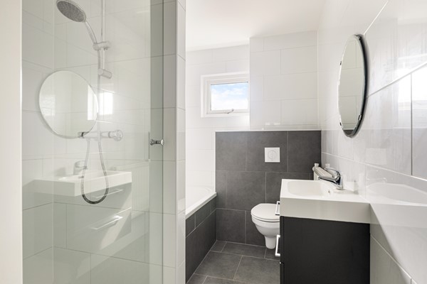 Simon Vestdijk-Erf 162, Dordrecht-39.jpg